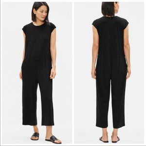 PRICE CUT ALERT - Understated Elegance - Chic Body Skimming Dark Blue Jumpsuit